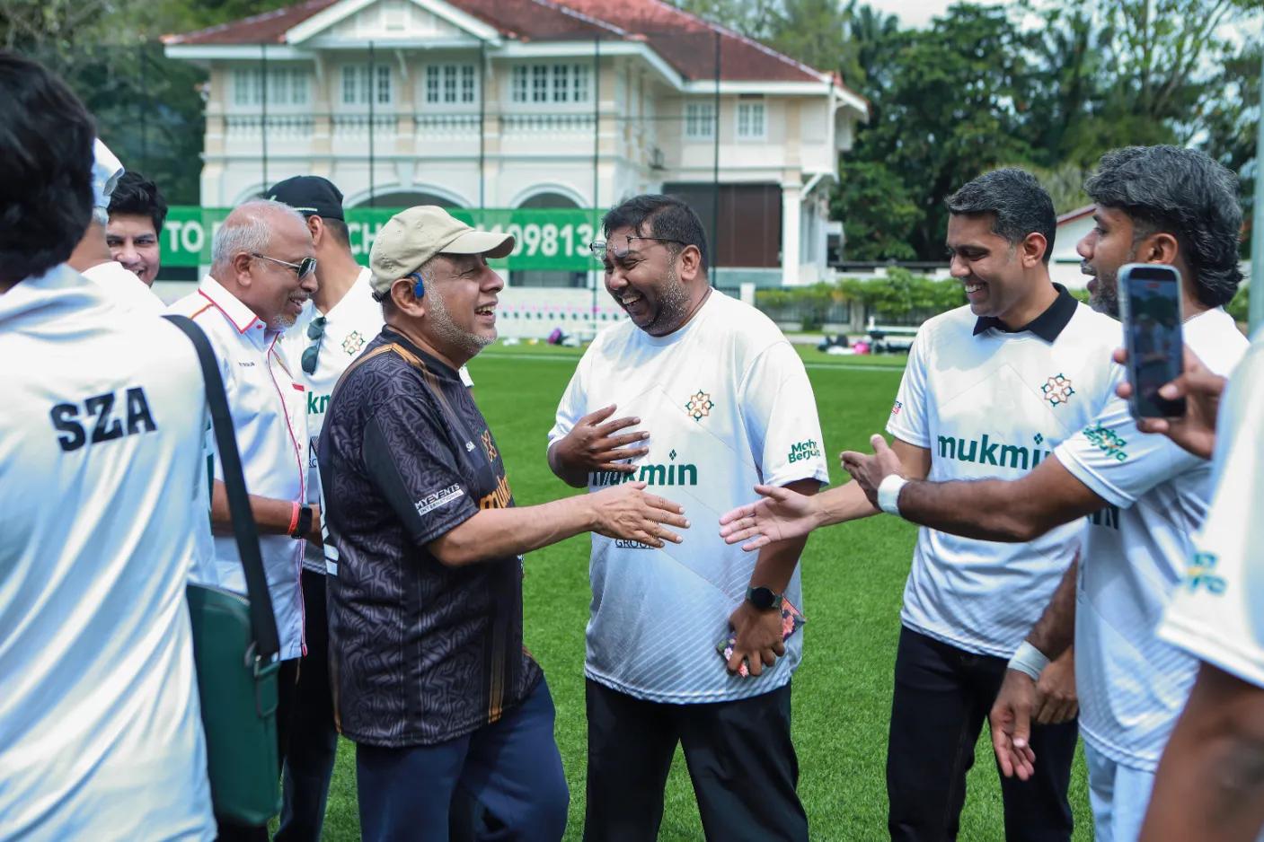 MUKMIN Football Friendly： KL vs Penang